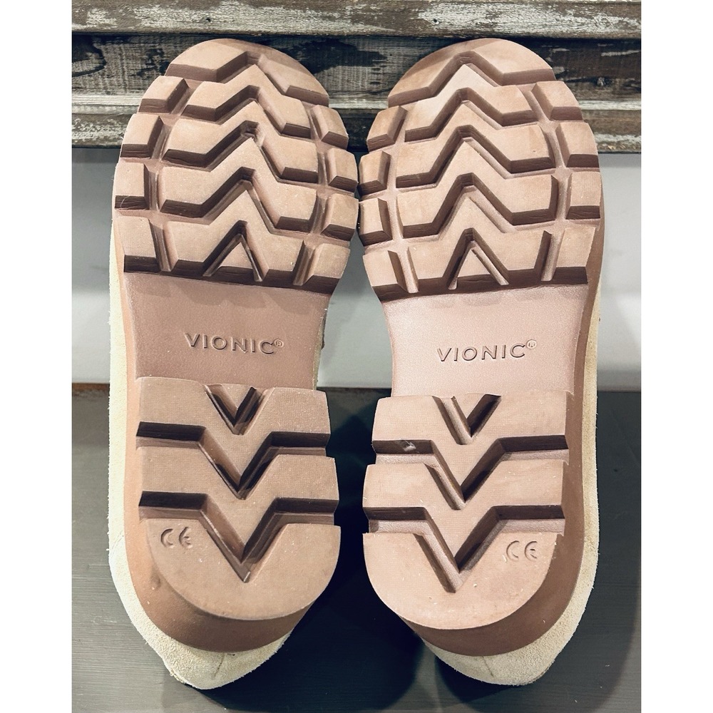 Vionic Cheryl II Womens Loafers Shoes Sz 6M Sand Suede Moc Toe Slip-on - Picture 7 of 7